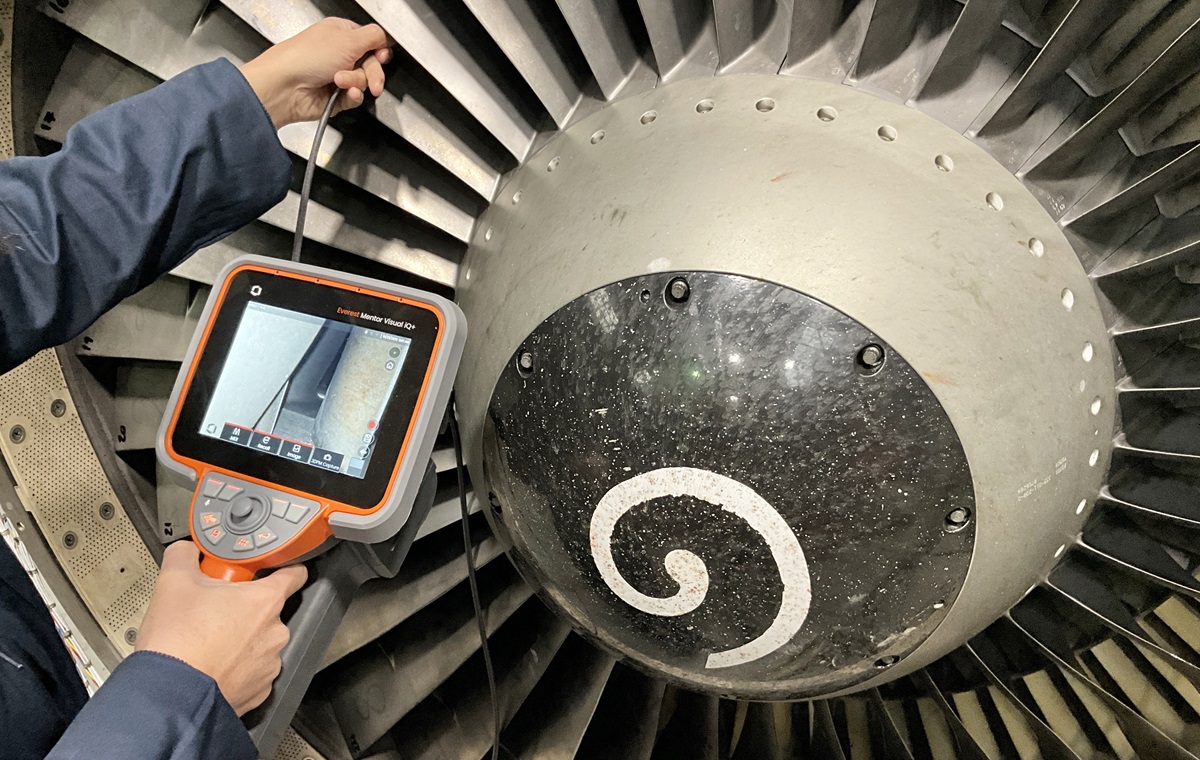 用于航空發(fā)動(dòng)機(jī)檢測的高端工業(yè)內(nèi)窺鏡 用于航空發(fā)動(dòng)機(jī)檢測的高端工業(yè)內(nèi)窺鏡